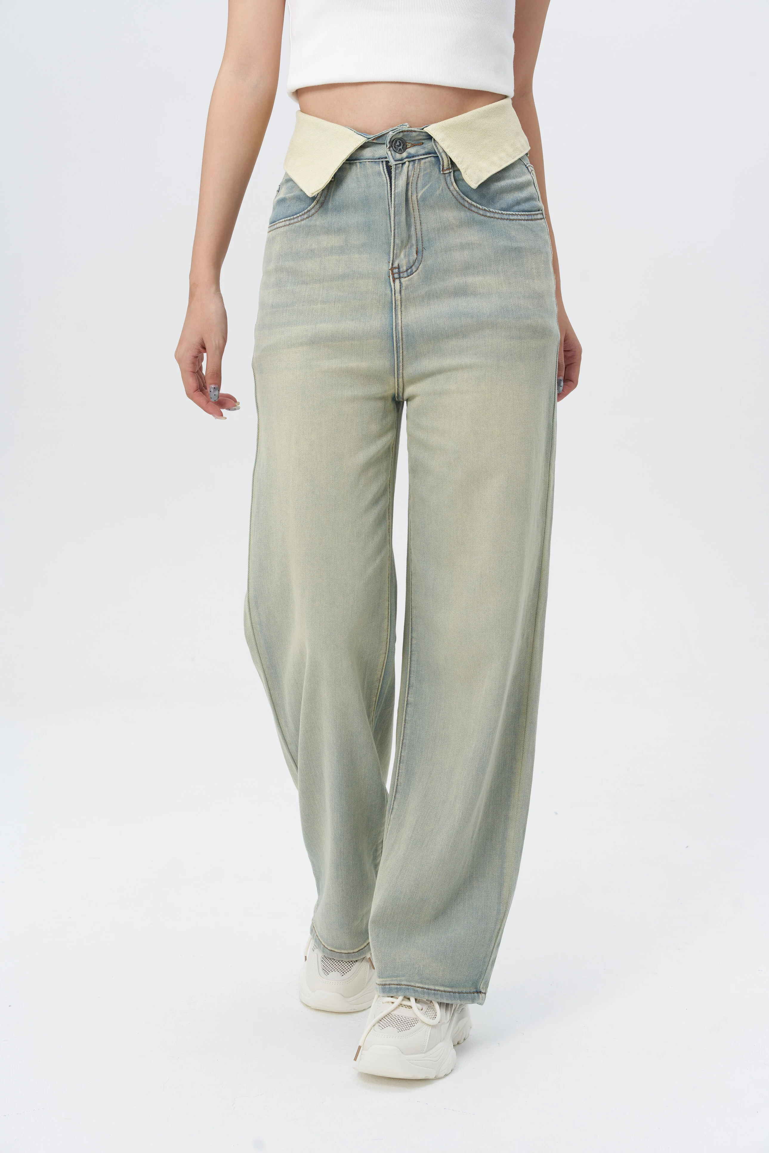 Fold Over Fade Straight Leg Jeans - Image 5