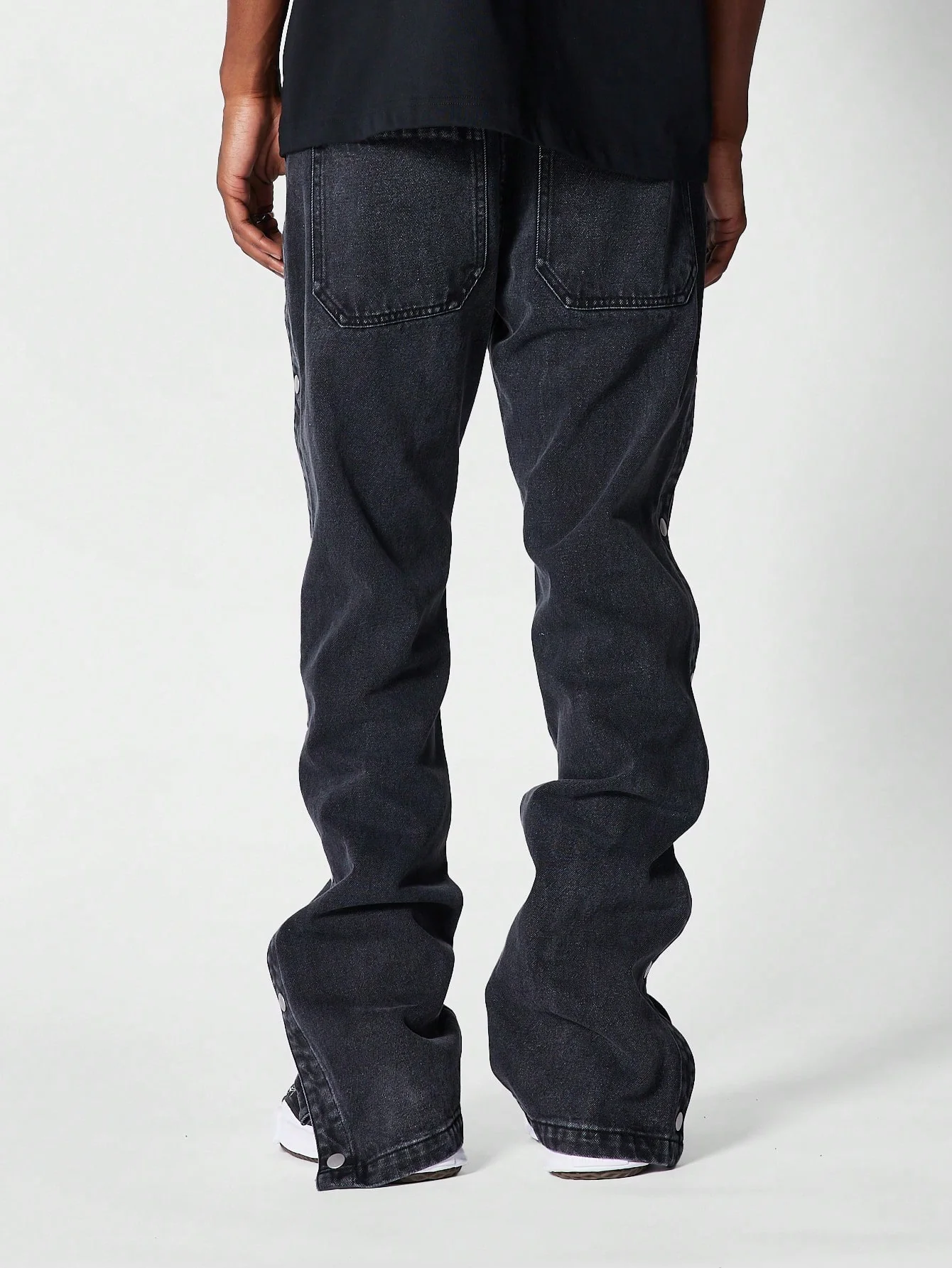 Snap Edge Flare Fit Men Denim - Image 4