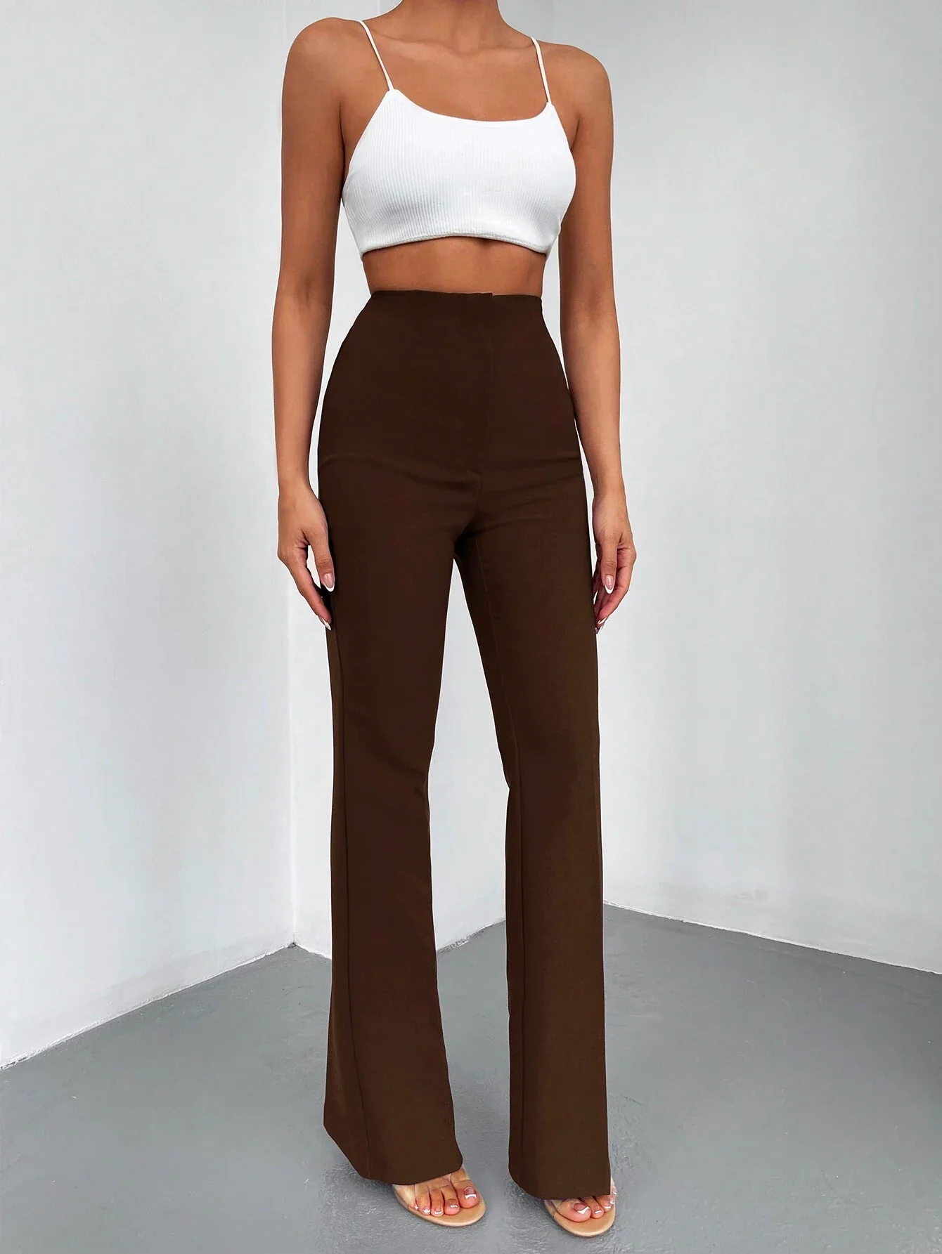 Super Highwaist Bootcut Pants - Image 10