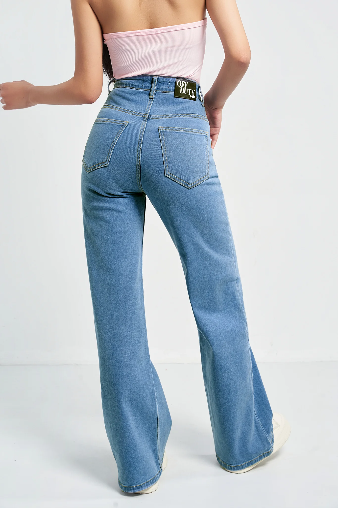 Wide Leg High Rise Jeans - Image 4